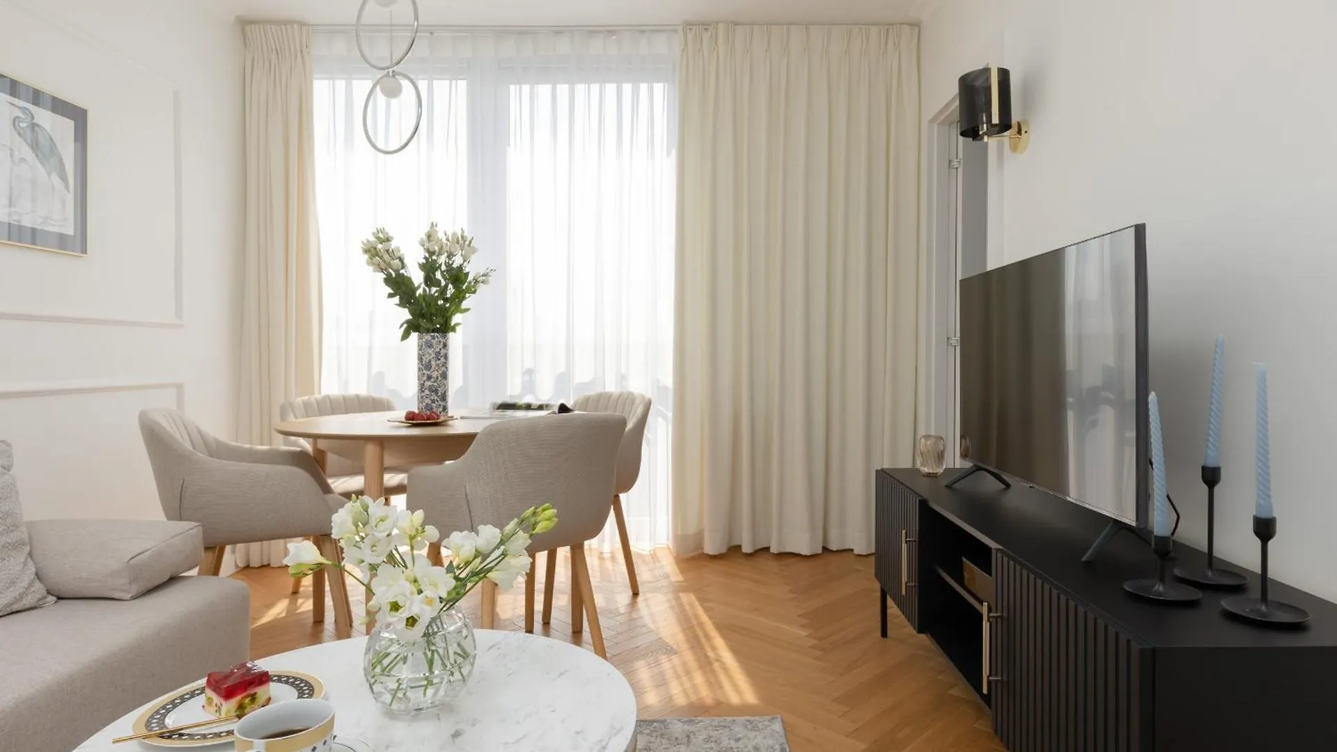 Senatorska Apartment Warsaw By Noclegi Renters Polonia
