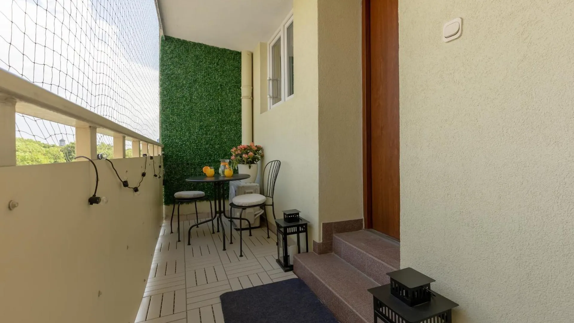 Senatorska Apartment Warsaw By Noclegi Renters Poland