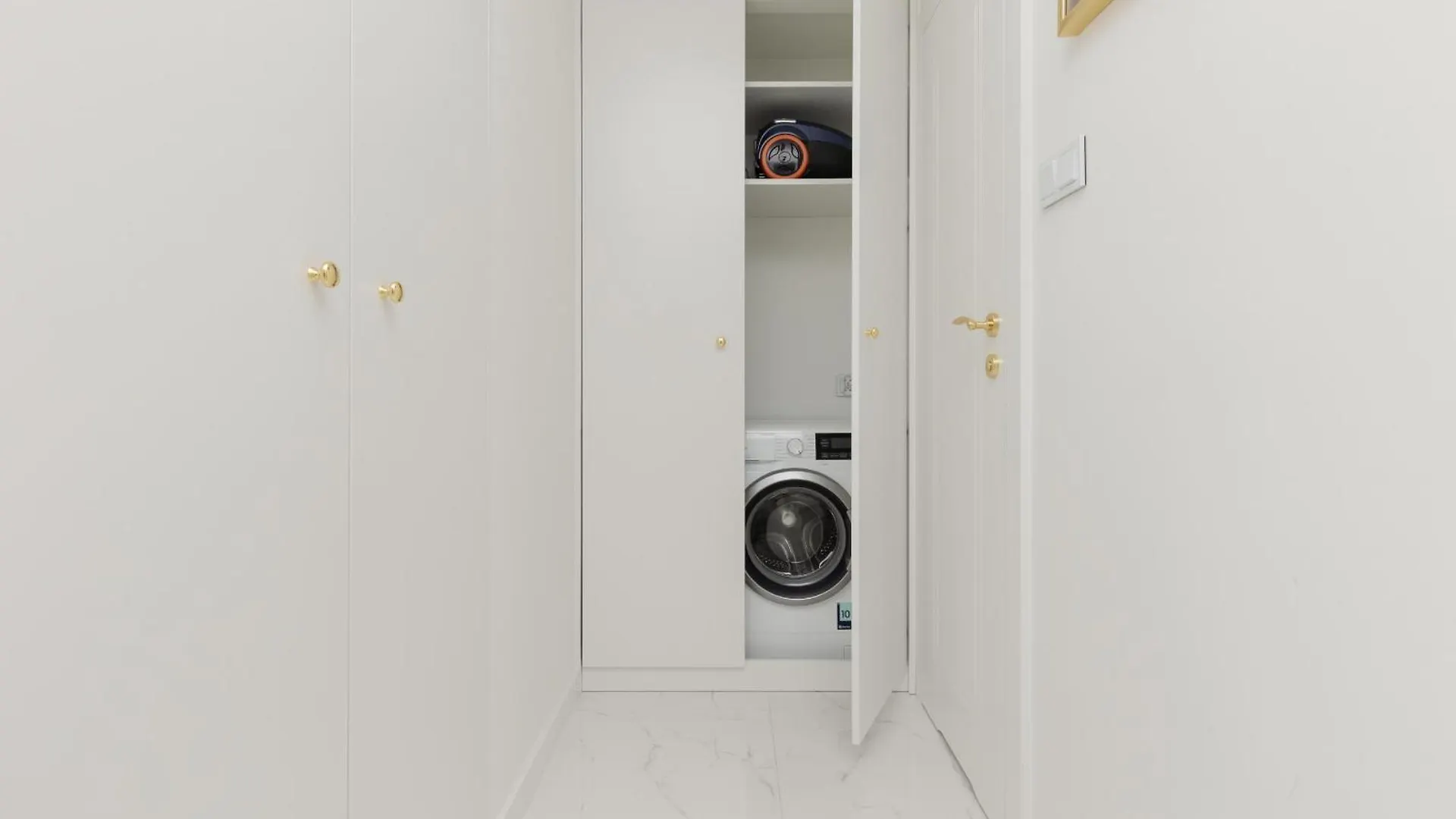 Senatorska Apartment Warsaw By Noclegi Renters